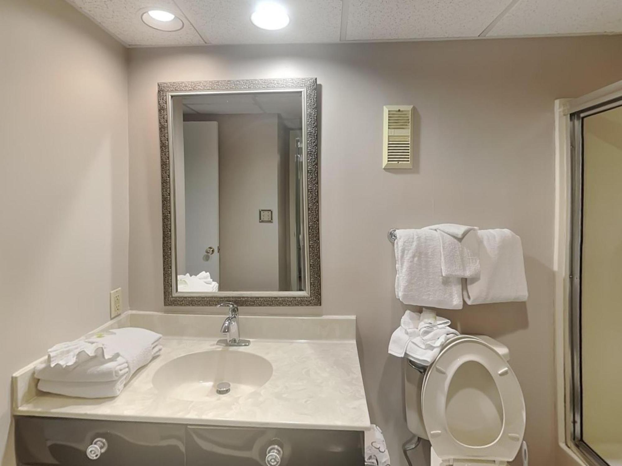Edgewater Tower 1 Unit 101 Apartment Panama City Beach